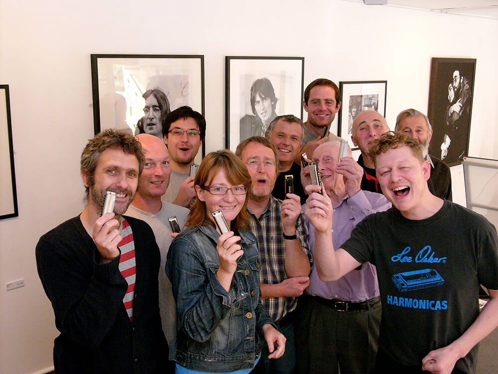 Group with harmonicas at harmonica workshop