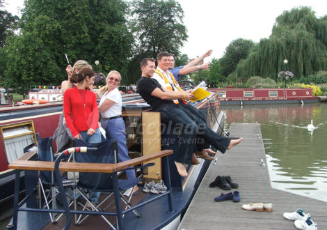 Team on a barge on a Treasure hunt team building event