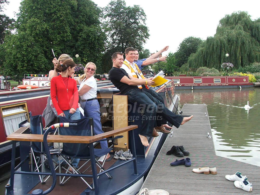 Team on a barge on a Treasure hunt team building event